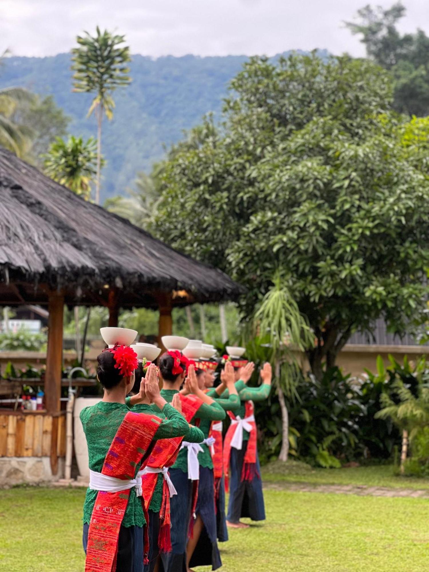 Tabo Cottages Tuk Tuk Buitenkant foto