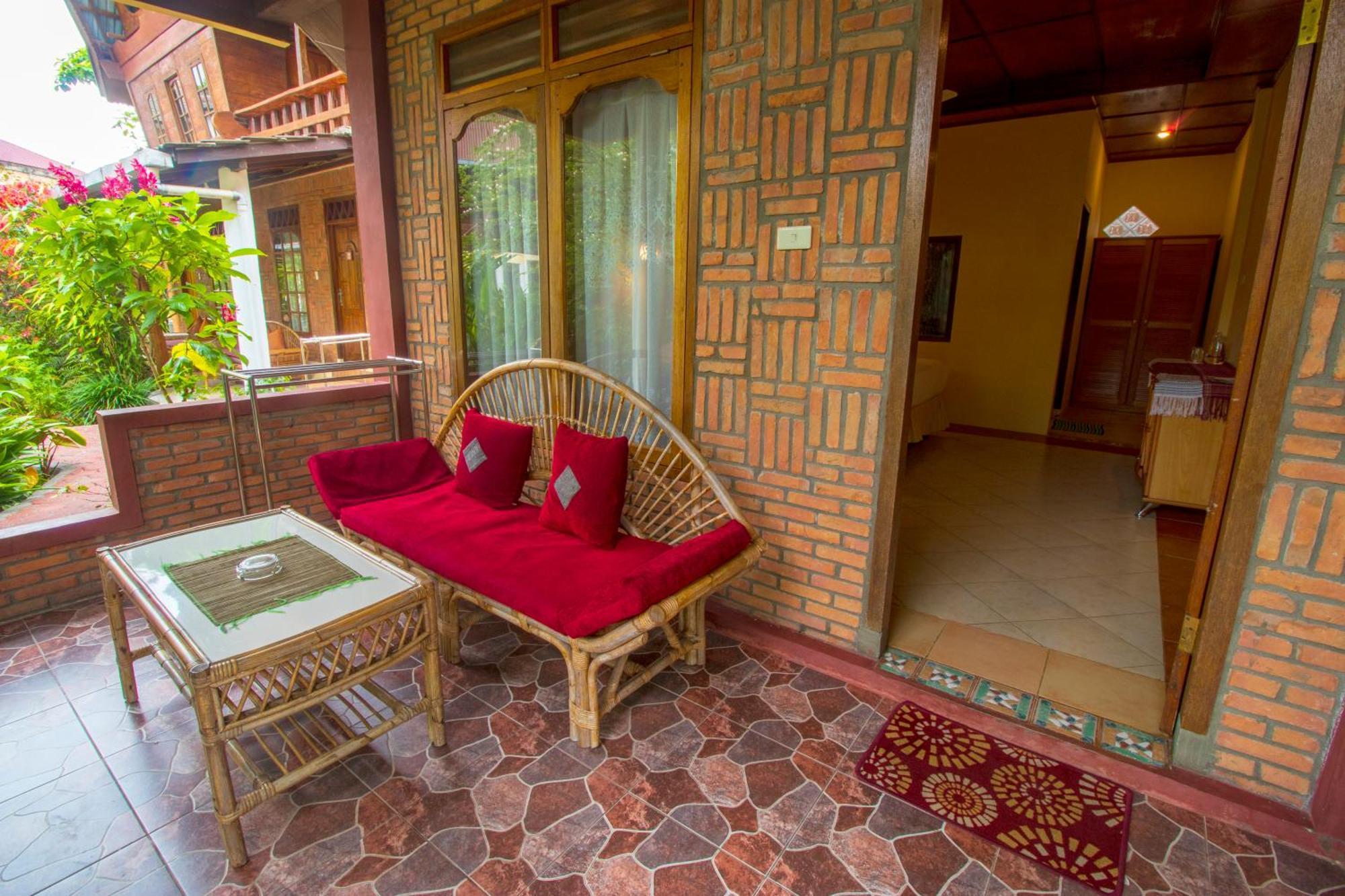 Tabo Cottages Tuk Tuk Buitenkant foto
